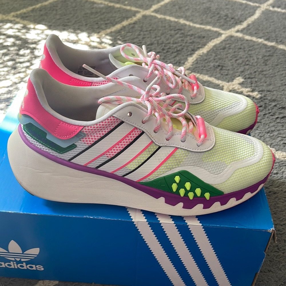 Adidas Choigo Women’s Sneaker